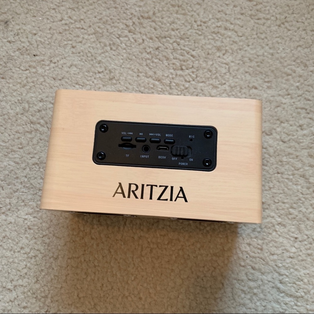 Aritzia Bamboo Speaker